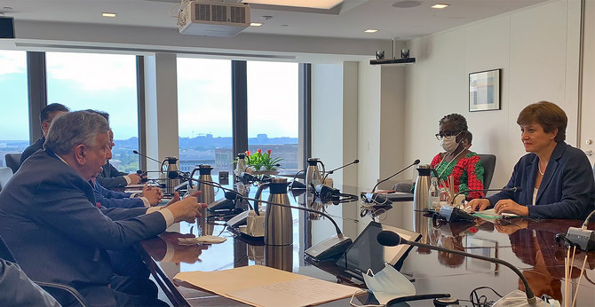 Adviser to Pakistan Prime Minister on Finance, Shaukat Fayaz Ahmed Tarin (first from left) meets Managing Director of IMF Kristalina Georgieva (first from right) in U.S., on October 16, 2021. (Photo courtesy: Asad M. Khan/File)