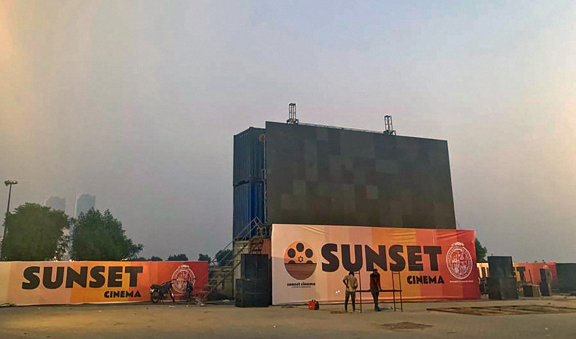 A general view of the widescreen at the new open-air Sunset Cinema in Karachi, Pakistan, on November 26, 2021. (Photo courtesy: social media)