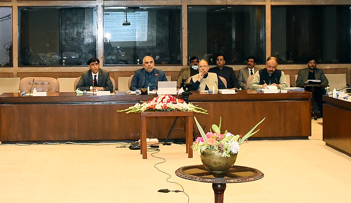 Speaker National Assembly Asad Qaiser presiding over the meeting of Parliamentary Committee on National Security at Parliament House in Islamabad, Pakistan on December 6, 2021. (PID Photo)