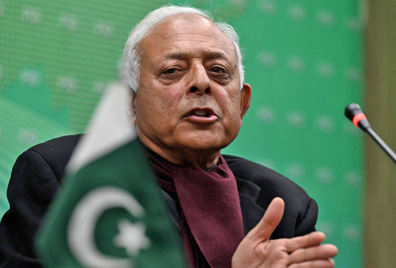 Pakistan's Aviation Minister Ghulam Sarwar Khan speaks during a press conference in Islamabad on January 6, 2022, after the country's national carrier is recognised to meet global safety standards. (AFP)