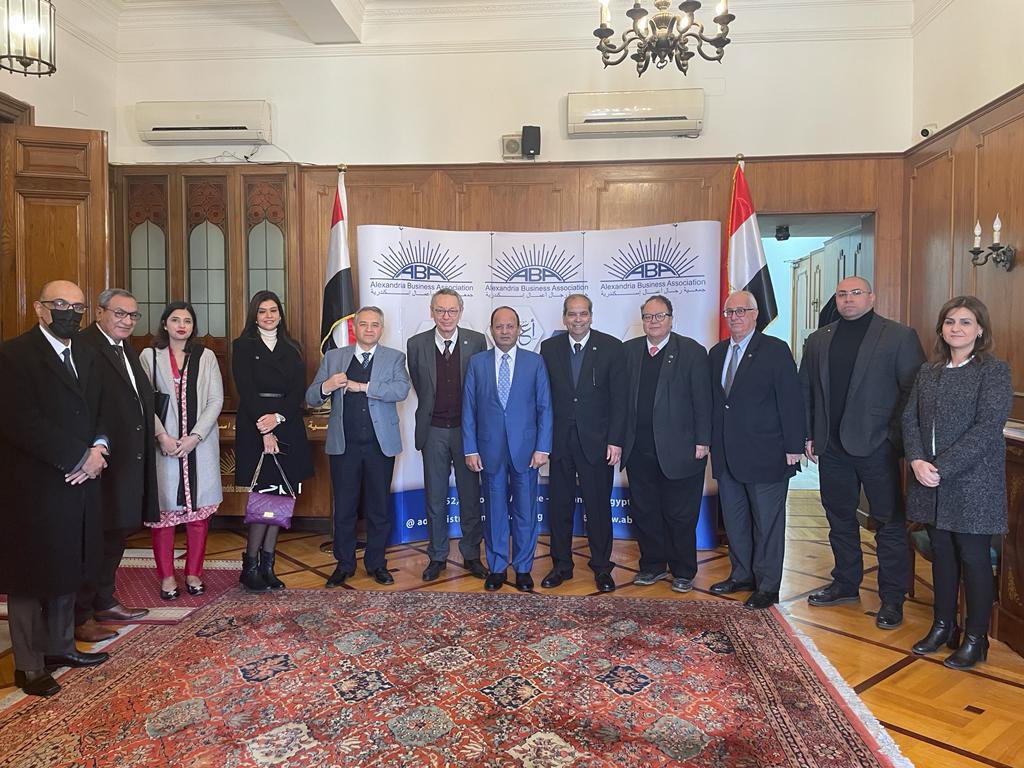 Islamabad's envoy to Cairo, Sajid Bilal, meets representatives of the Egyptian business community in Alexandria on January 19, 2022. (Photo courtesy: Pakistan Embassy in Cairo)