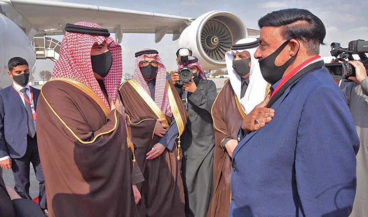 Pakistan Interior Minister Sheikh Rashid Ahmed, right, receives his Saudi counterpart Prince Abdulaziz bin Saud bin Naif in Islamabad, Pakistan, on February 7, 2022. (Photo courtesy: Pakistan Ministry of Interior)