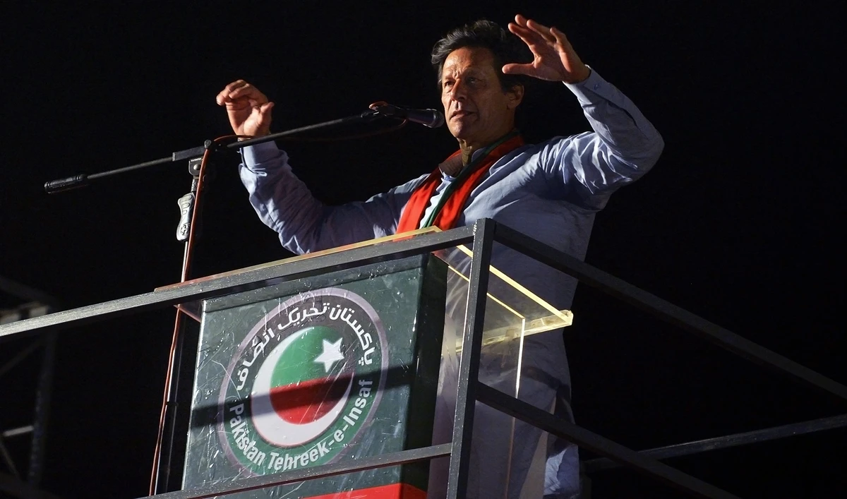 Chairman Pakistan Tehreek-e-Insaf Imran Khan speaks to supporters during a campaign rally ahead of the general election in Karachi, Pakistan, on July 22, 2018. (AFP/File)