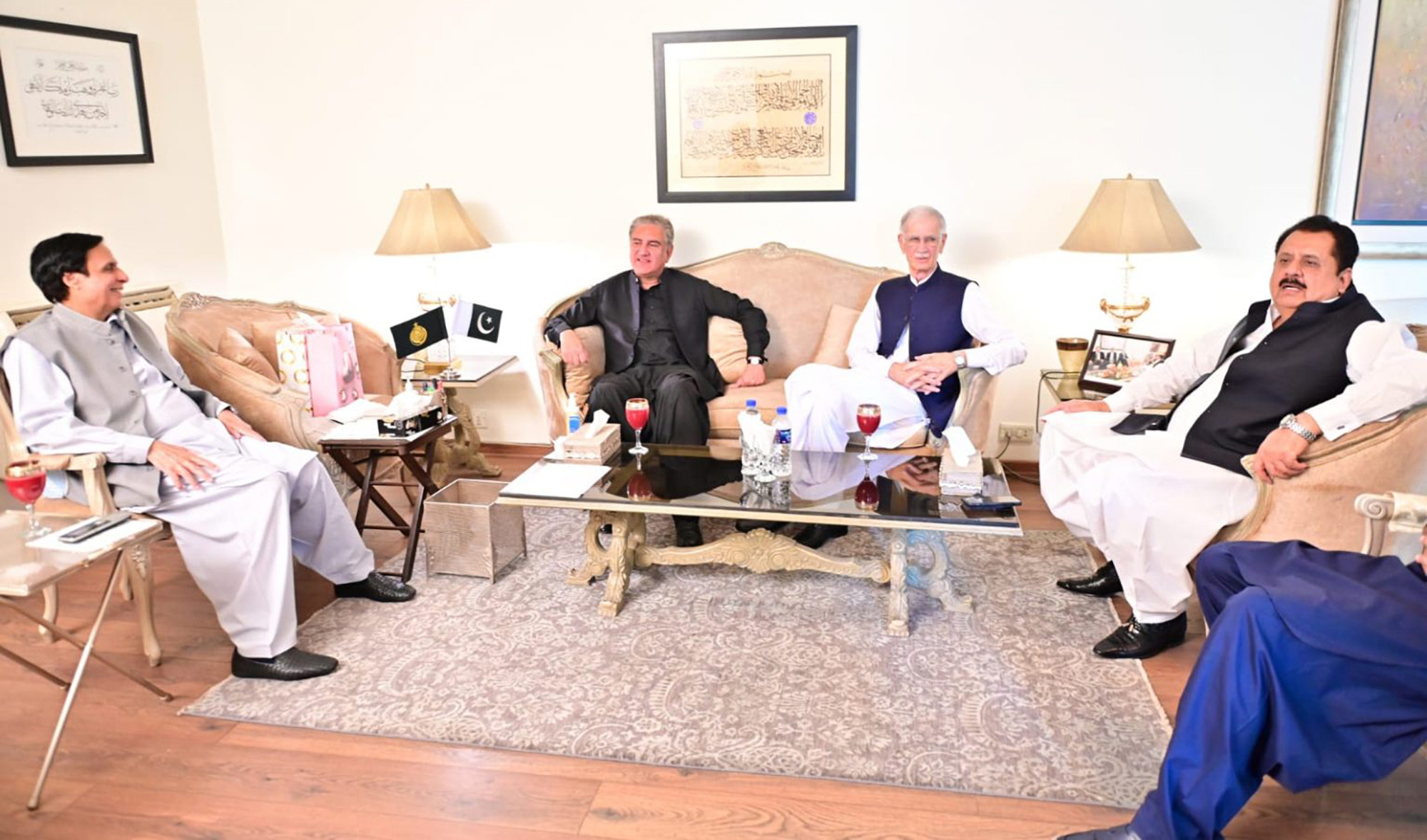 Top PM Khan ministers try to woo key coalition party as no-trust vote looms