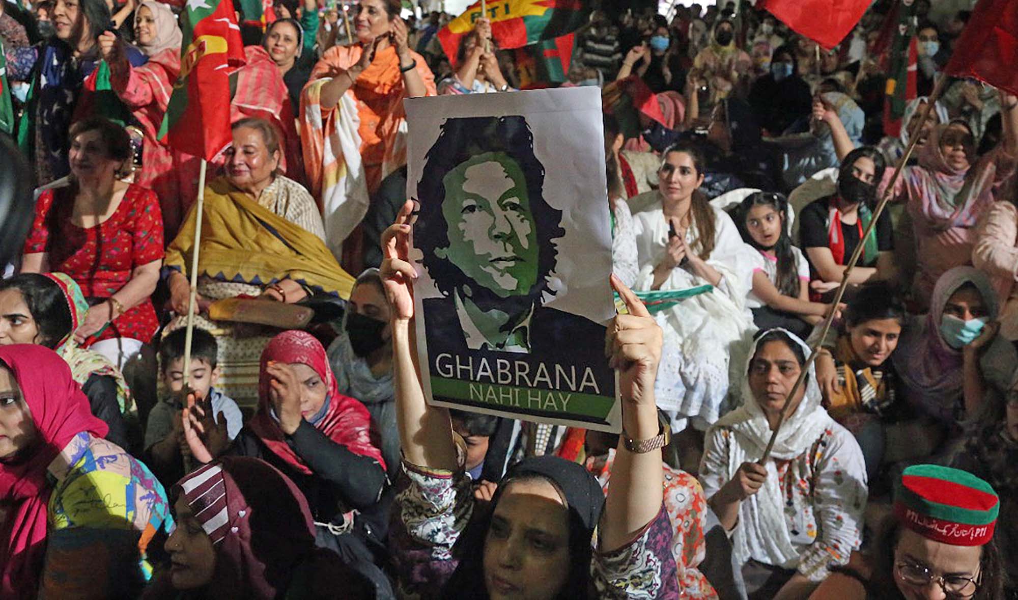 Prime Minister Imran Khan's supporters take part in a rally organized by the ruling Pakistan Tehreek-e-Insaf party in Karachi, Pakistan on April 1, 2022. (AN Photo/S.A. Babar)