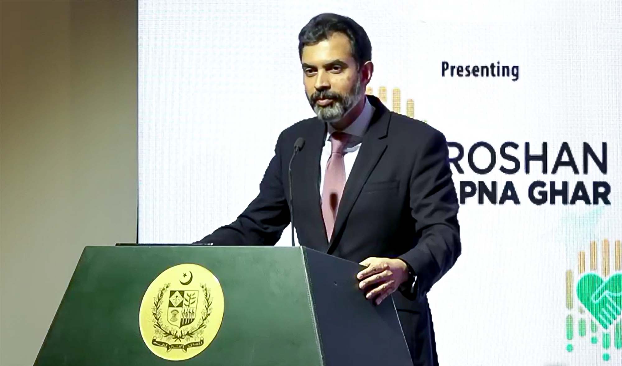 Dr. Reza Baqir, governor State Bank of Pakistan, speaks at an interactive session about Roshan Digital Accounts organized by the Embassy of Pakistan in Riyadh, Saudi Arabia on February 6, 2022. (AN photo/File)