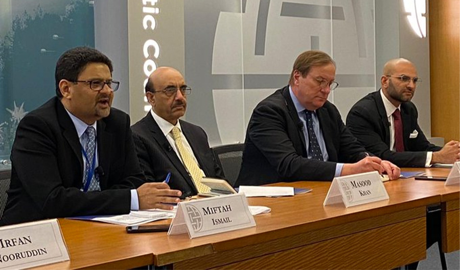 Pakistan's finance minister Miftah Ismail addresses the Atlantic Council in Washington, United States on April 22, 2022. (Ministry of Finance)