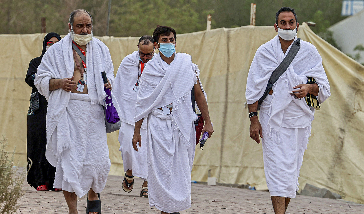 Muslim pilgrims gather around Mount Arafat, also known as Jabal al-Rahma (Mount of Mercy), southeast of Makkah, during the climax of the Hajj pilgrimage on July 19, 2021. (AFP/File)