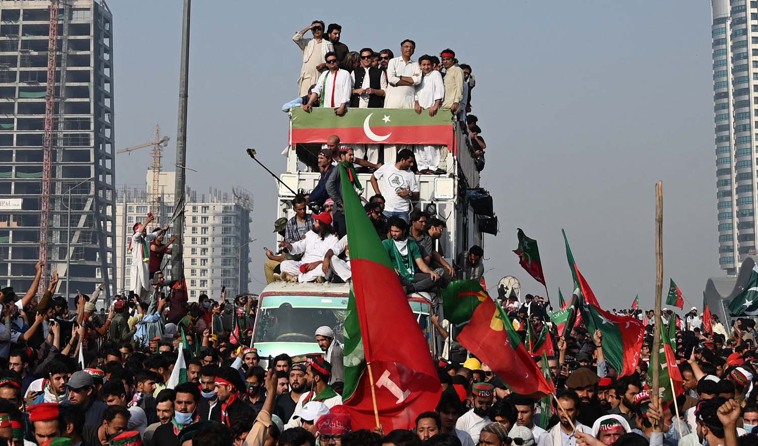 Ousted Pakistan's prime minister Imran Khan (C-top) leads a rally in Islamabad on May 26, 2022. (AFP/File)