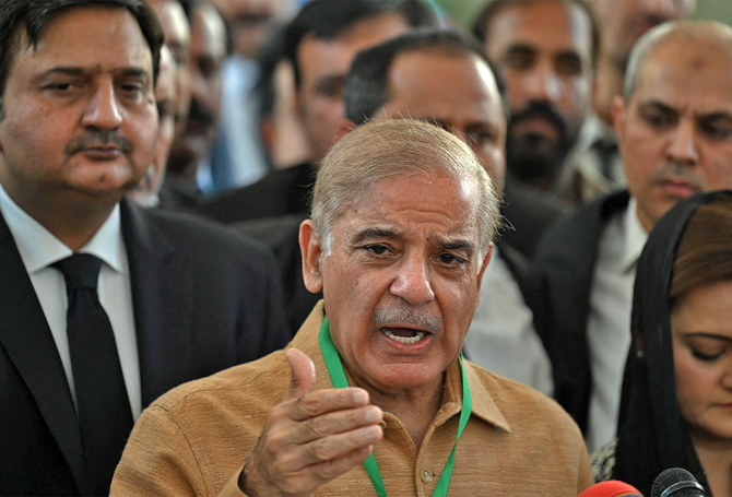 Pakistan's Prime Minister Shehbaz Sharif (C) addresses the members of the media in Islamabad, Pakistan, on April 5, 2022. (AFP/File)
