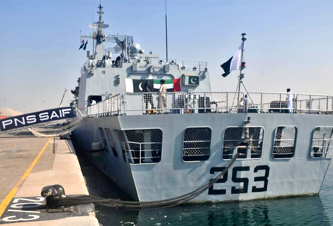 The pictures shows Pakistan Navy ship SAIF visiting port Rashid in Dubai, UAE, on January 3, 2020. (@PakinDubai_/Twitter)