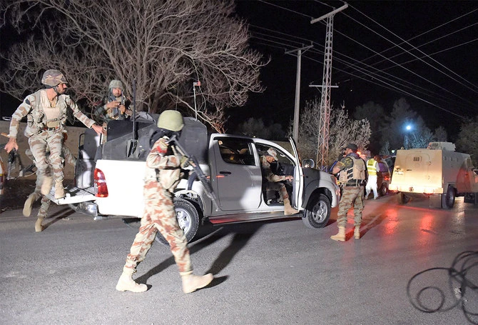 Pakistani army soldiers enter the Balochistan Police Training College in Quetta on October 24, 2016, after militants attacked the police academy. (AFP/File)