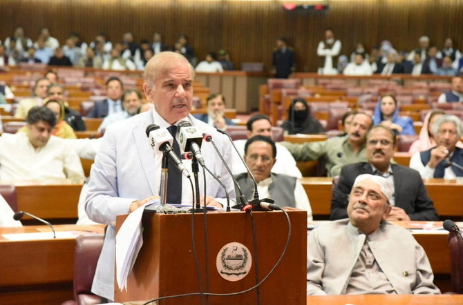 Shahbaz Sharif speaks after winning a parliamentary vote to elect a new prime minister, at the national assembly, in Islamabad, April 11, 2022. (Reuters/File)