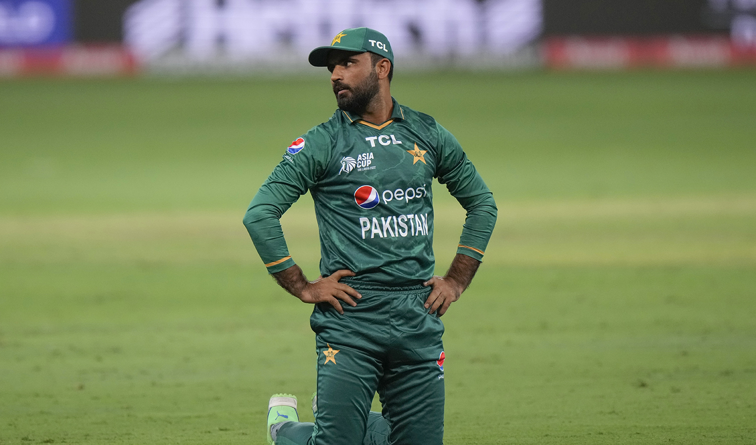 Pakistan's Fakhar Zaman reacts after missing to take the catch of India's Virat Kohli during the T20 cricket match of Asia Cup in Dubai, UAE on August 28, 2022. (AP)