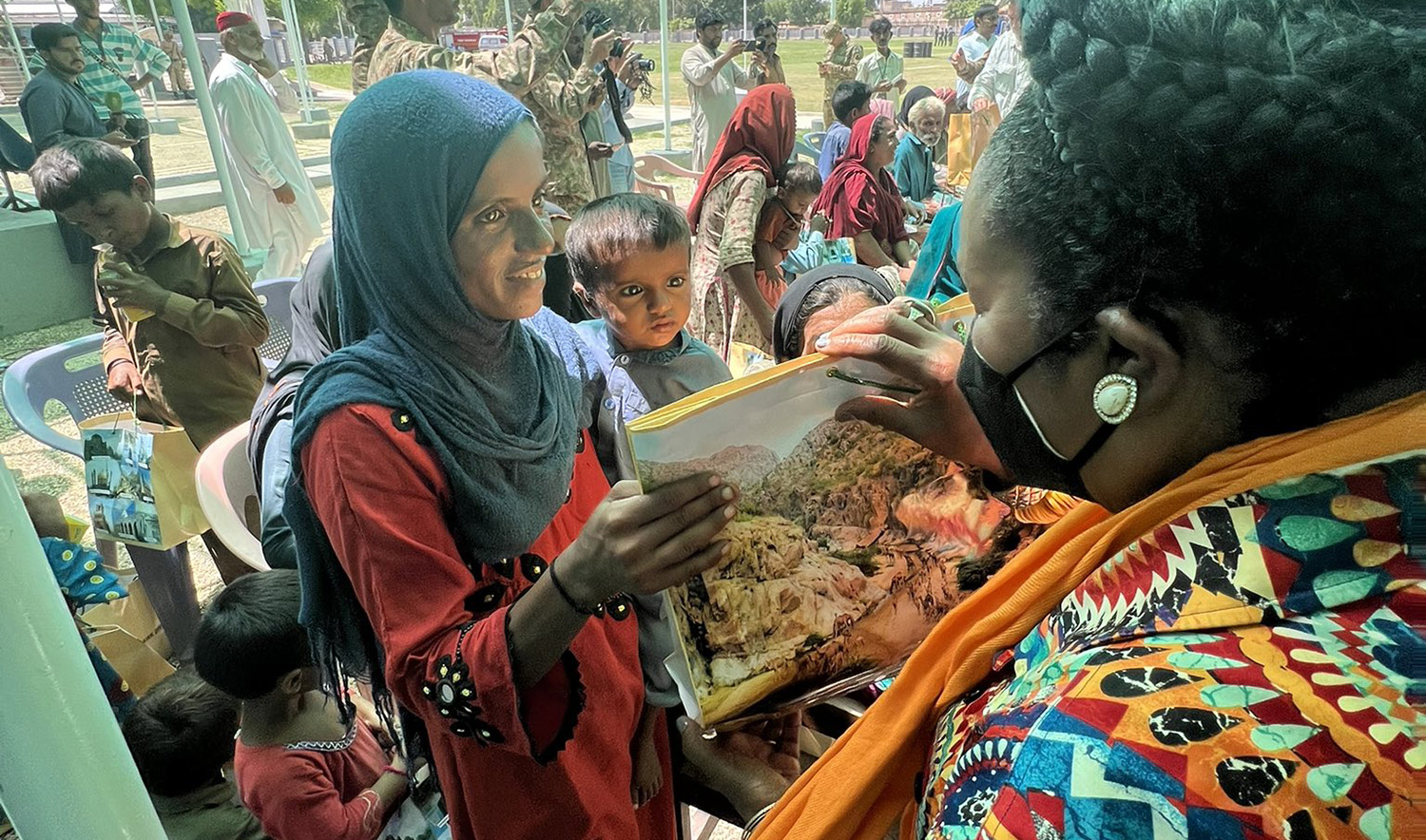 US Congresswoman Sheila Jackson Lee, right, during her visit to the flood-affected areas in Pakistan on September 4, 2022. (Photo courtesy: @JacksonLeeTX18/Twitter)