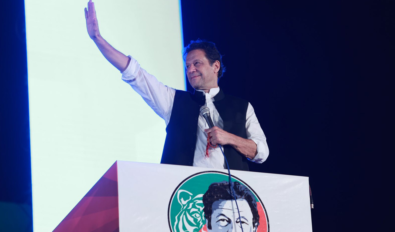 Pakistan's former prime minister and Pakistan Tehreek-e-Insaf party chief Imran Khan gestures during a rally in Sukkur, Sindh-Pakistan on September 5, 2022. (Twitter/PTI)