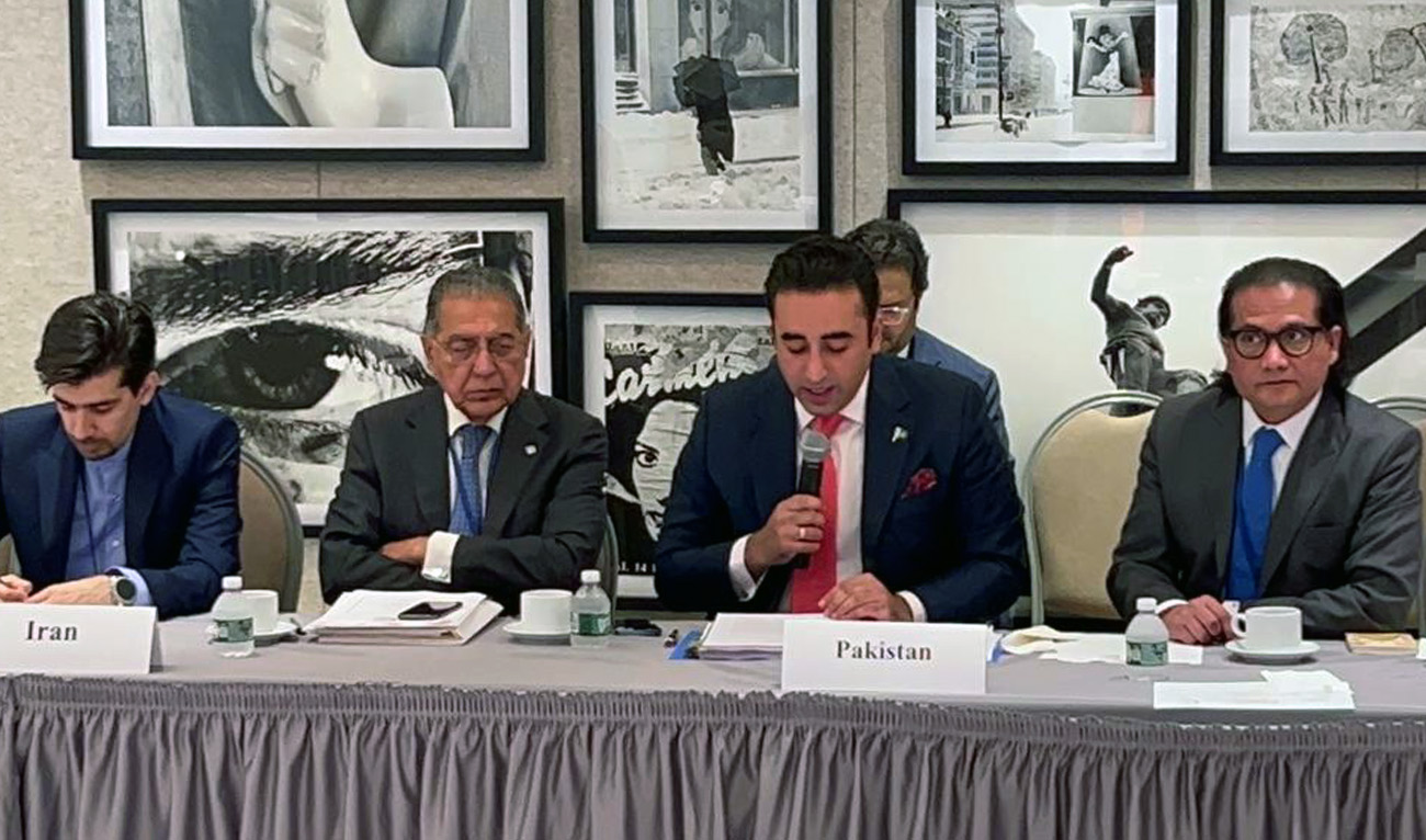 Pakistan's Foreign Minister Bilawal Bhutto-Zardari (2nd R) speaks at the OIC Contact Group on Muslims in Europe on the sidelines of the 77th UNGA session on September 19, 2022 in New York. (MOFA)