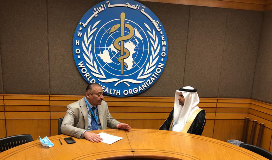 Pakistan's Federal Health Minister Abdul Qadir Patel (L) speaks to Saudi Arab’s Minister for Health Fahad Bin Abdur Rehman Al-Jalaja in Egypt on October 11, 2022. (@nhsrcofficial/Twitter)