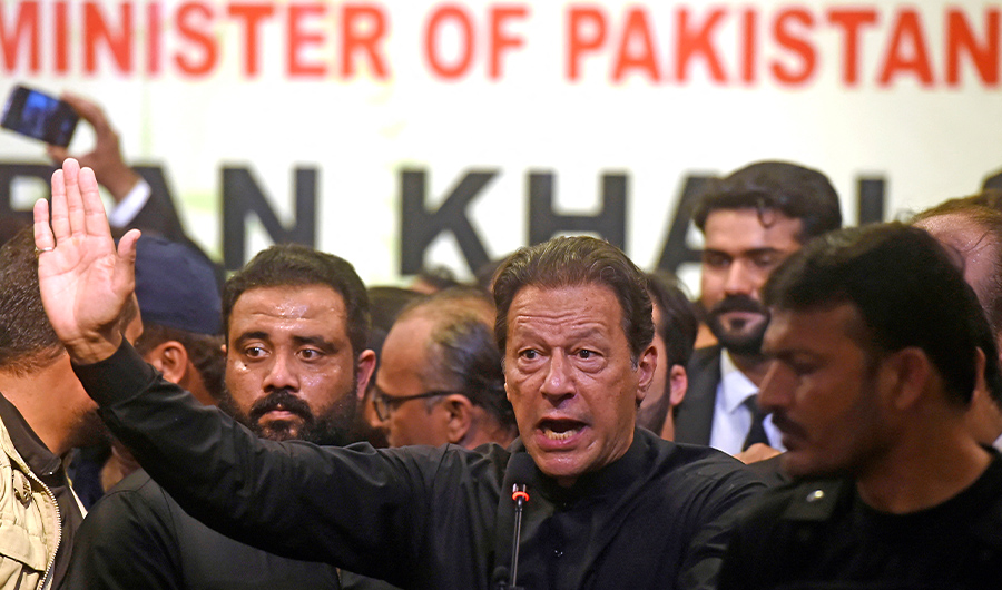 Pakistan's former Prime Minister Imran Khan (C) speaks at an event of Karachi Bar Association in Karachi on October 14, 2022. (AFP)