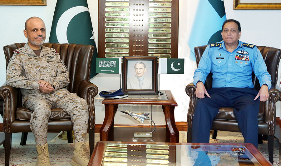 Pakistan's Chief of the Air Staff, Air Chief Marshal Zaheer Ahmed Baber Sidhu (L) poses for a photo with Major General Hamed Bin Rafei Al Amri, Director Joint Chiefs of Staff of the Saudi Armed Forces in Islamabad on October 17, 2022. (Pakistan Air Force)