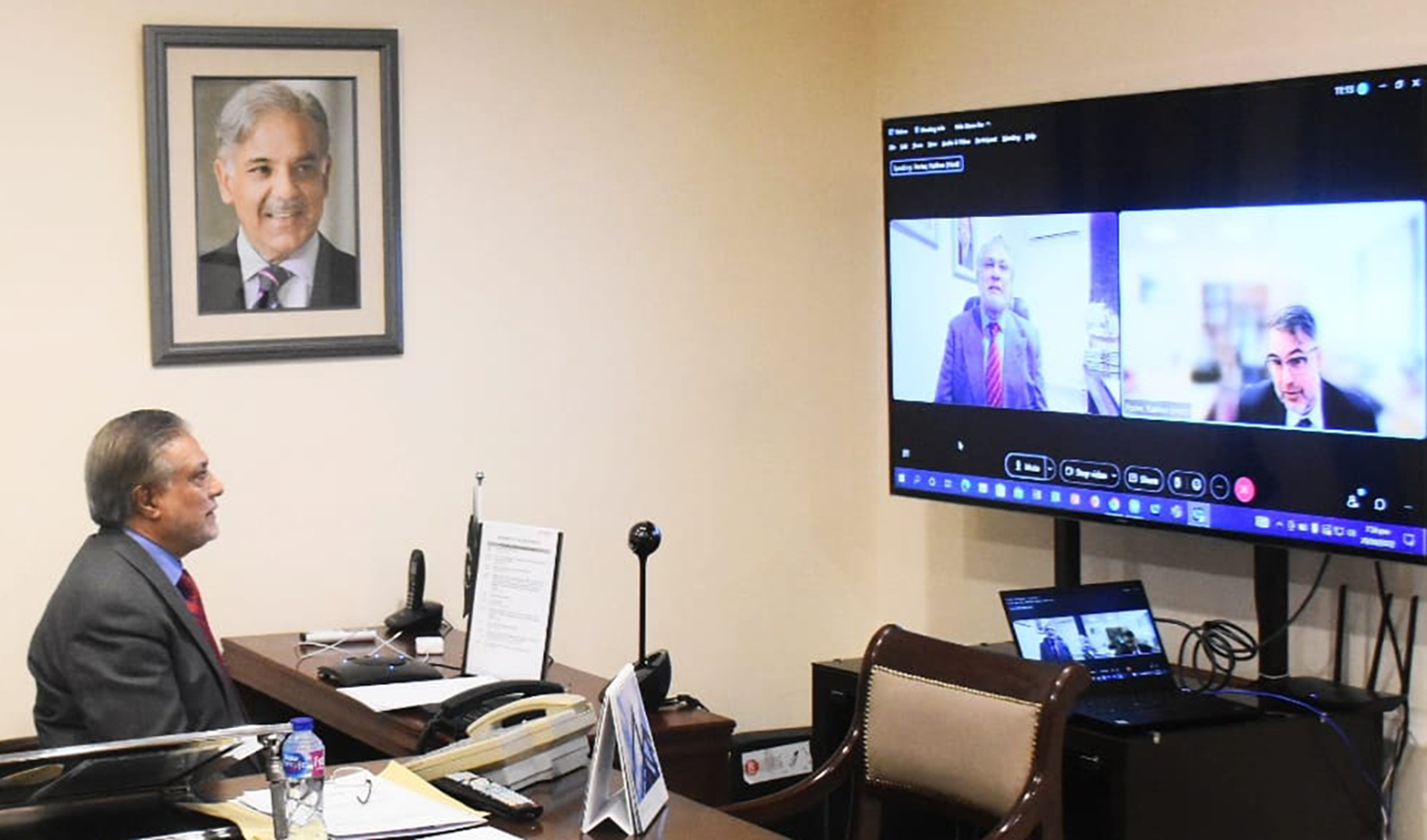 In this file photo, Pakistan's Finance Minister Ishaq Dar during a virtual meeting with Nathan Porter, International Monetary Fund's mission chief, on September 29, 2022. (Photo courtesy: @FinMinistryPak/Twitter)