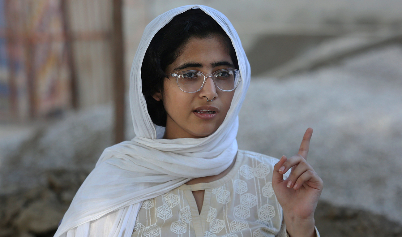 Student Maryam Jamali speaks during an interview with The Associated Press, in Gandakha, a town of flood-hit Jaffarabad district of Baluchistan province, Pakistan, Oct. 25, 2022. (Photo courtesy: AP)