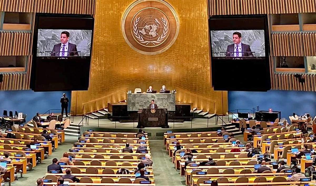 Ambassador Aamir Khan, Islamabad’s Deputy Permanent Representative at the UN, addresses a session of UNGA on on the annual report of IAEA in New York, US, on November 9, 2022. (@PakistanUN_NY/Twitter)