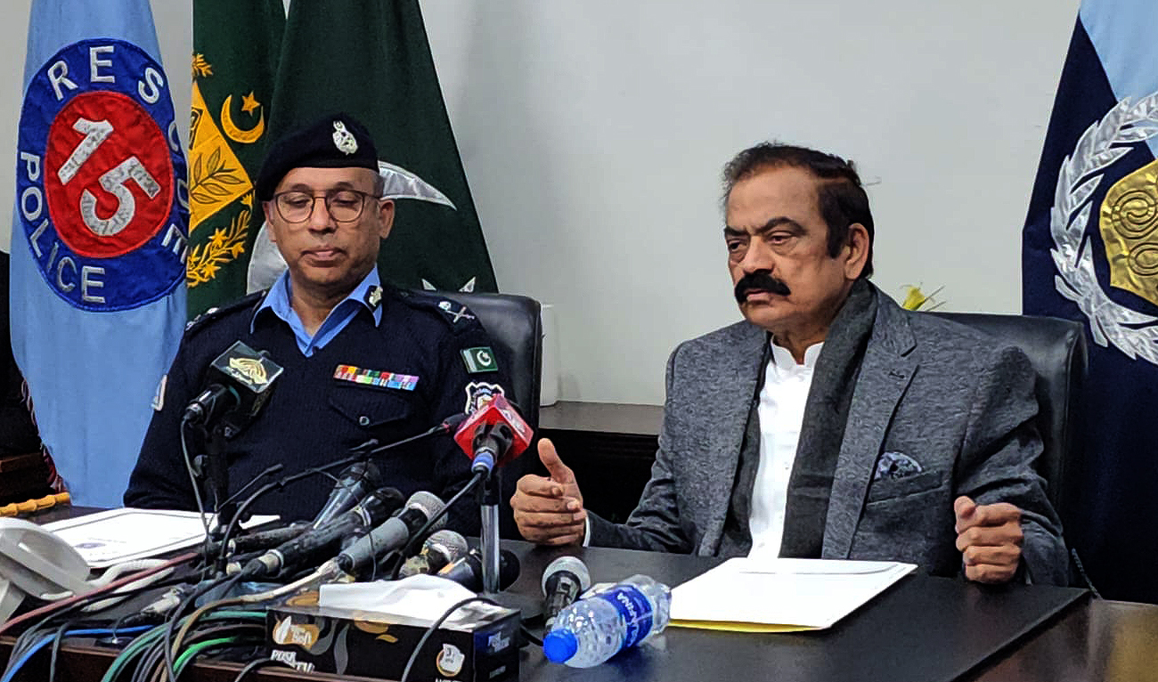 Pakistan Interior Minister Rana Sanaullah (right) gestures during a press briefing along with the Inspector General of Islamabad Police Dr. Akbar Nasir Khan in Islamabad on January 04, 2023. (Photo courtesy: Twitter/ICT_Police)