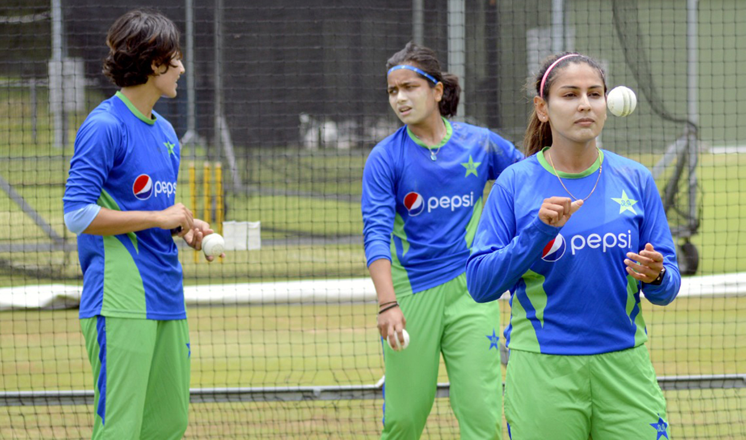 Pakistan women’s cricket team players during a training session in Brisbane, Australia, on January 12, 2023. (Photo courtesy: Pakistan Cricket Board)