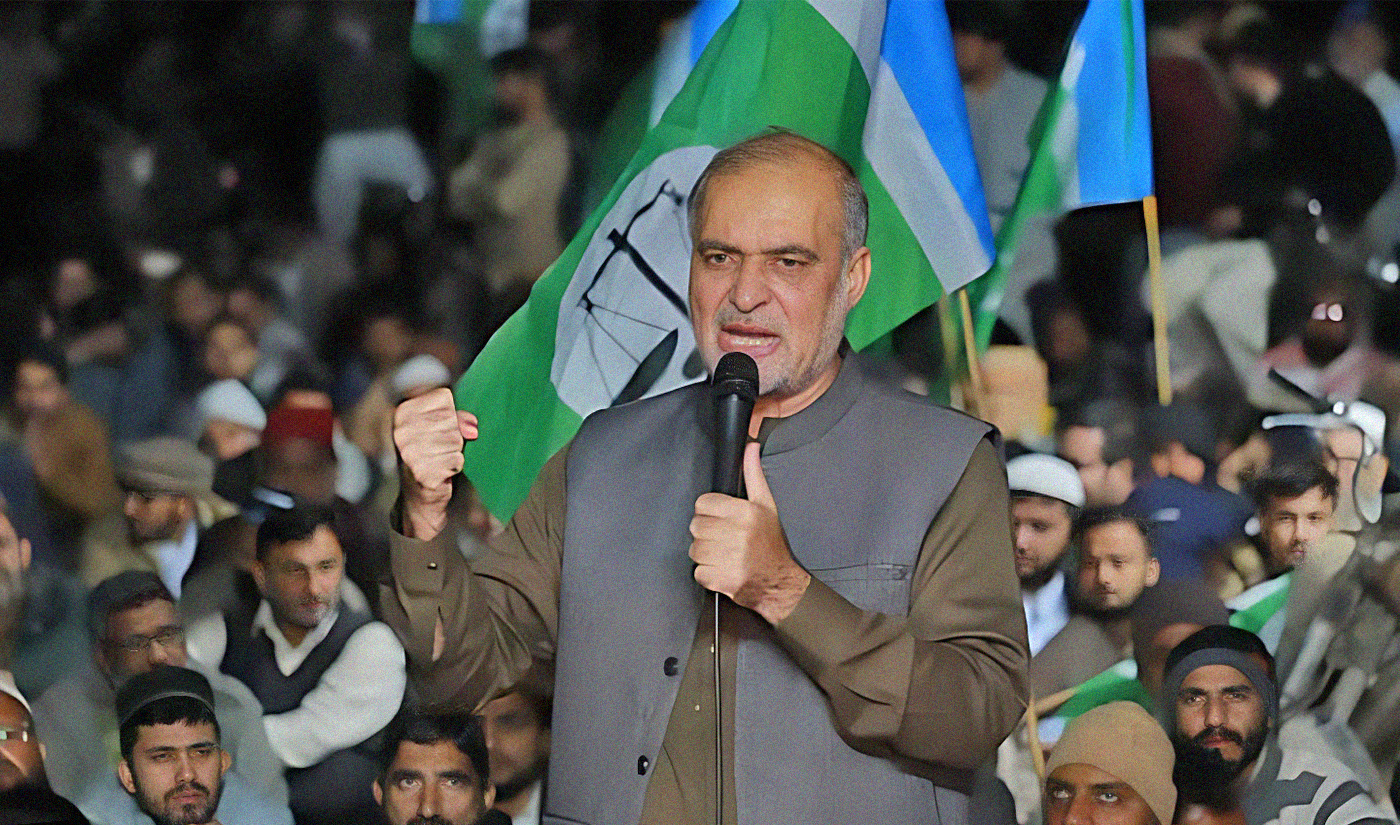 Hafiz Naeem-ur-Rehman, the chief of Jamaat-e-Islami (JI), is speaking to the people during an election campaign in Karachi, Pakistan, on January 6, 2022. (@KarachiJamaat/Twitter)