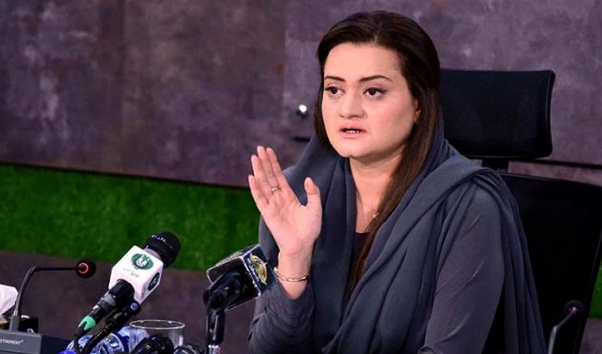 Federal Minister for Information and Broadcasting Marriyum Aurangzeb addresses a press conference in Islamabad on August 18, 2022. (APP/File)