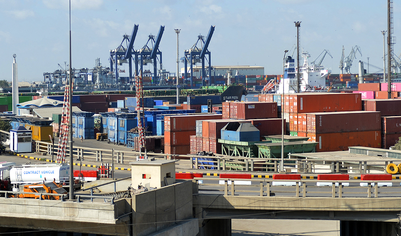 This picture taken on January 11, 2023, shows a general view of the Karachi sea port. (Photo courtesy: AFP/File)