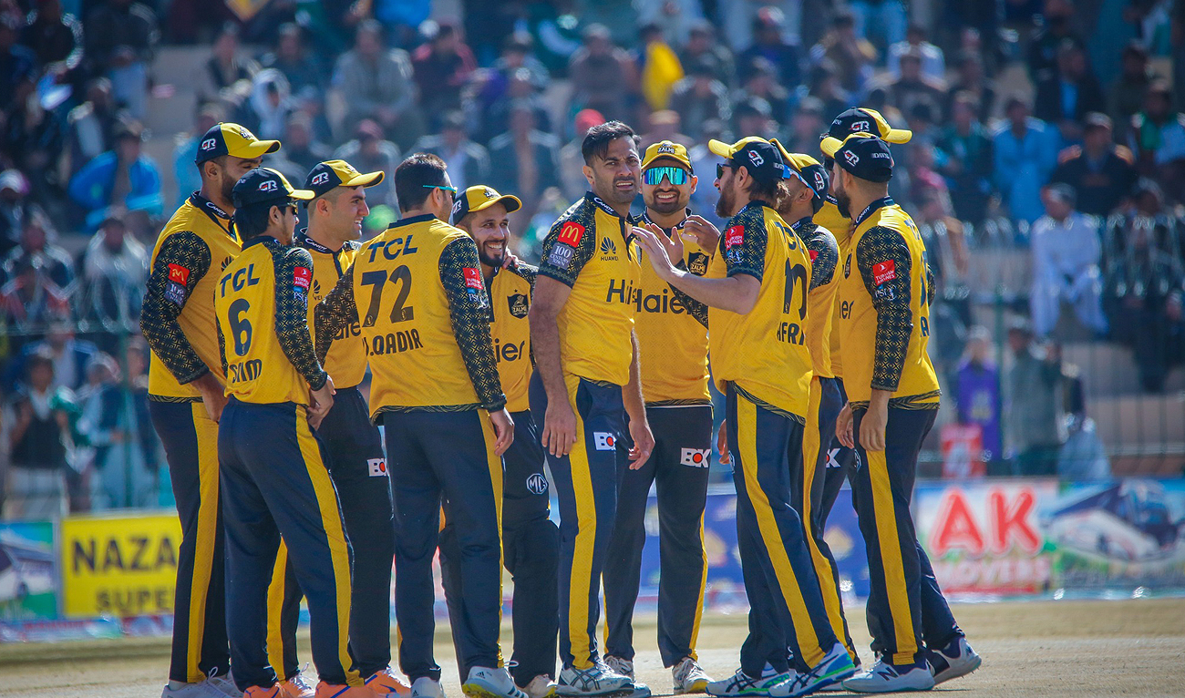 Pacer Wahab Riaz celebrates with his teammates after taking a wicket during an exhibition match between Peshawar Zalmi and Quetta Gladiators in Quettea on February 6, 2023. (Photo courtesy: Facebook/PeshawarZalmi)