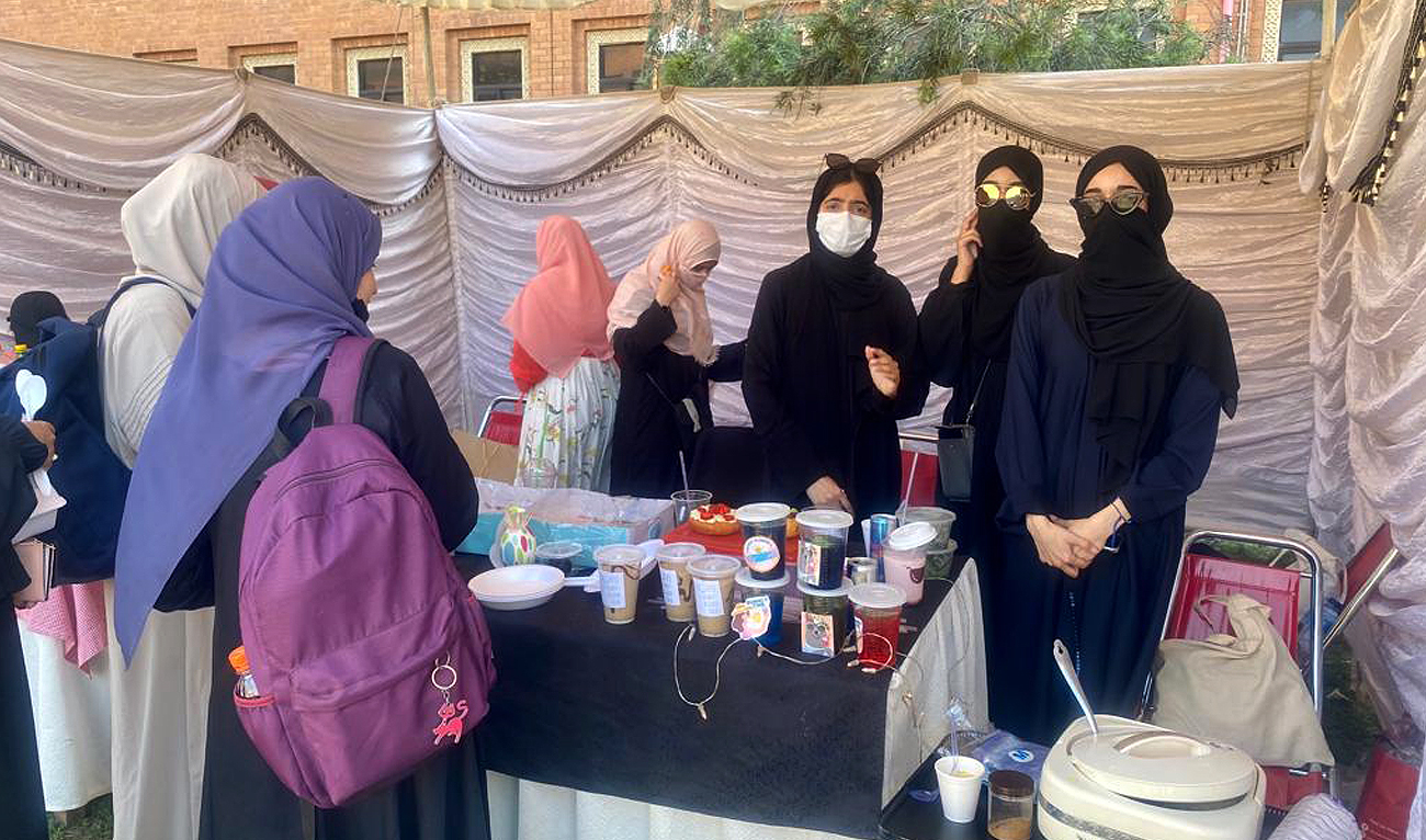 Students gesture during the annual festival at the International Islamic University in Islamabad, Pakistan on March 14, 2023. (AN Photo)