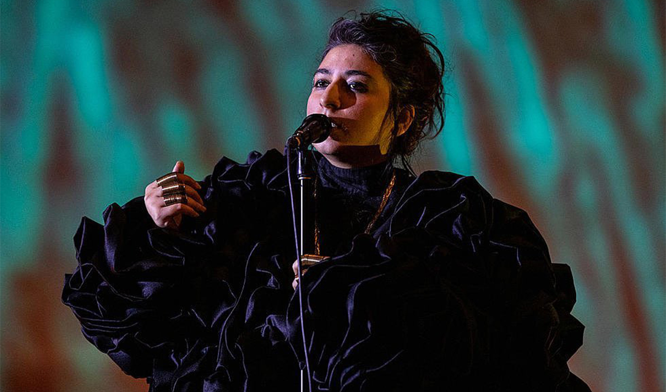 The picture posted on September 24, 2022, shows Pakistani musician Arooj Aftab performing at Met Museum in New York, US. (@aroojaftab/Instagram)