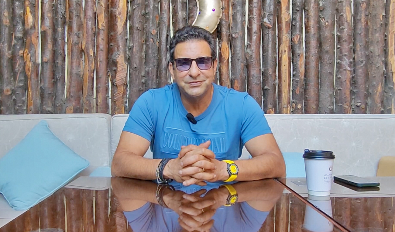 Pakistani pace legend Wasim Akram speaks with Arab News in Karachi, Pakistan, on March 19, 2022. (AN Photo)