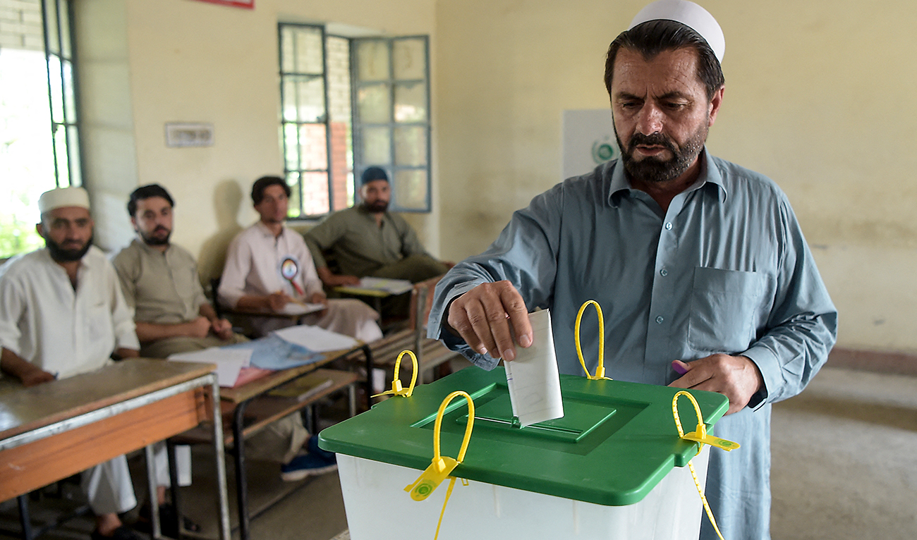 A tribesman ballot casts his vote in a polling station for the first provincial elections in Jamrud, a town of the Khyber Pakhtunkhwa province on July 20, 2019. (AFP/FILE)