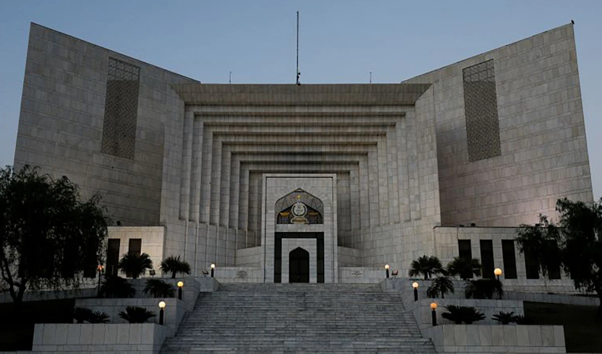 A general view of the Supreme Court of Pakistan building at the evening hours, in Islamabad, Pakistan on April 7, 2022. (REUTERS/File)