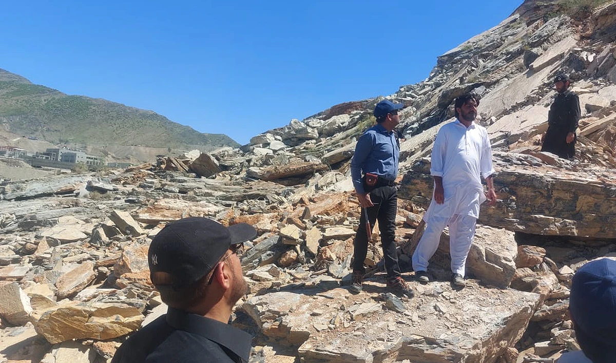 Pakistani geologists inspect damages at an area prone to landslides near the Torkham border in Khyber Pakhtunkhwa province on April 23, 2023. (Photo courtesy: Provincial Disaster Management Authority)