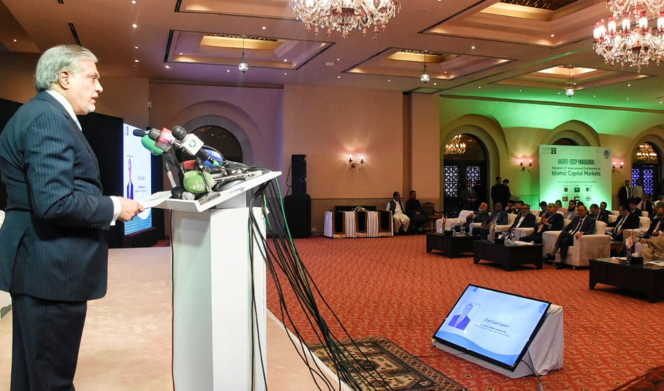 Finance Minister Ishaq Dar addresses Pakistan's First International Conference on Islamic Capital Markets in Islamabad. (Photo courtesy: Twitter/FinMinistryPak)