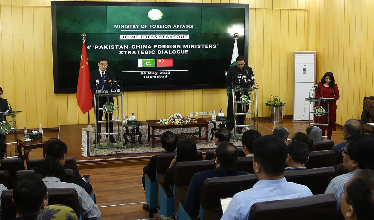 Chinese Foreign Minister Qin Gang (L) addresses a joint press conference along with his Pakistani counterpart Bilawal Bhutto Zardari (C) at the foreign ministry in Islamabad on May 6, 2023. (Photo courtesy: AFP)