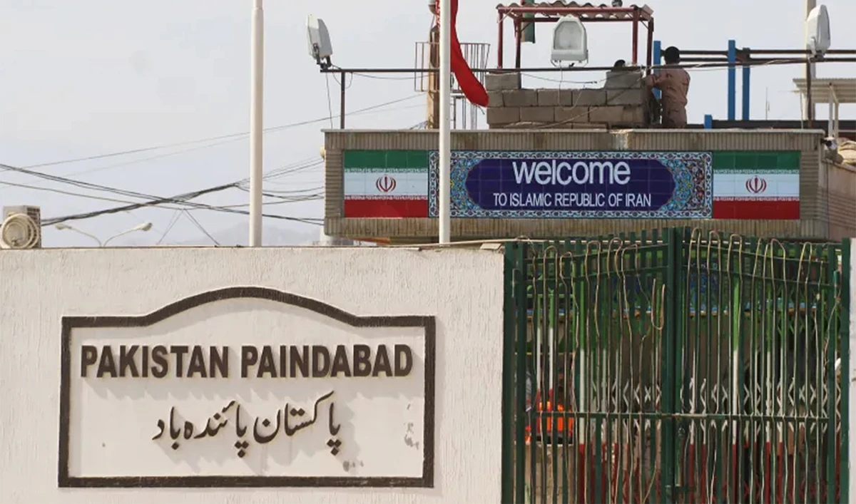 The picture taken on on February 25, 2020, shows a general view of a closed gate at Pakistan and Iran's border posts at the border post in Taftan. (REUTERS/File)