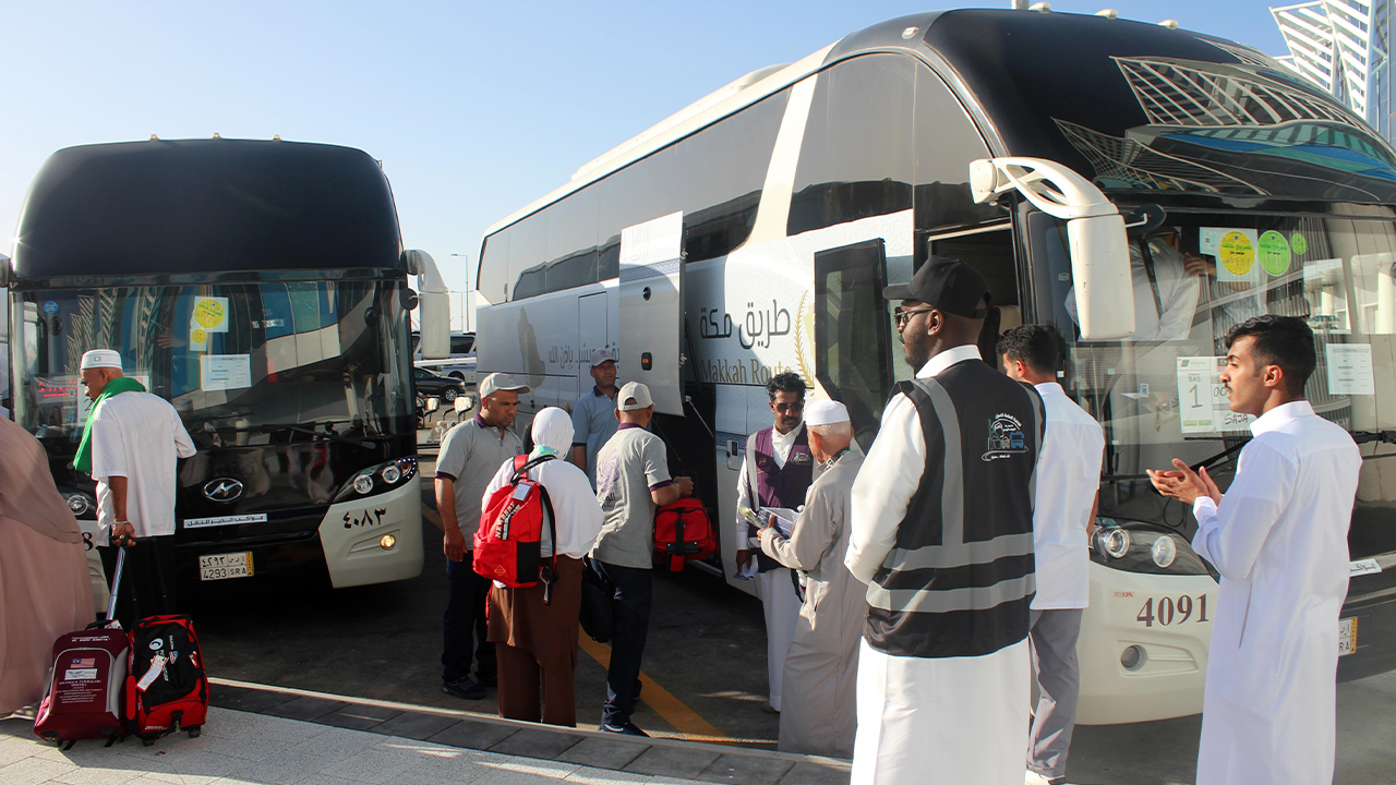 The pictures posted on June 8, 2023 shows Muslim pilgrims arriving in Saudi Arabia prior to annual Hajj pilgrimage. (SPA/File)