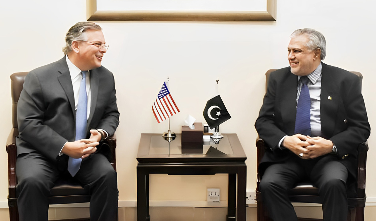 US Ambassador to Pakistan, Donald Blome, left, meets with Pakistan's finance minister Ishaq Dar in Islamabad on June 21, 2023. (Photo courtesy: @FinMinistryPak/Twitter)