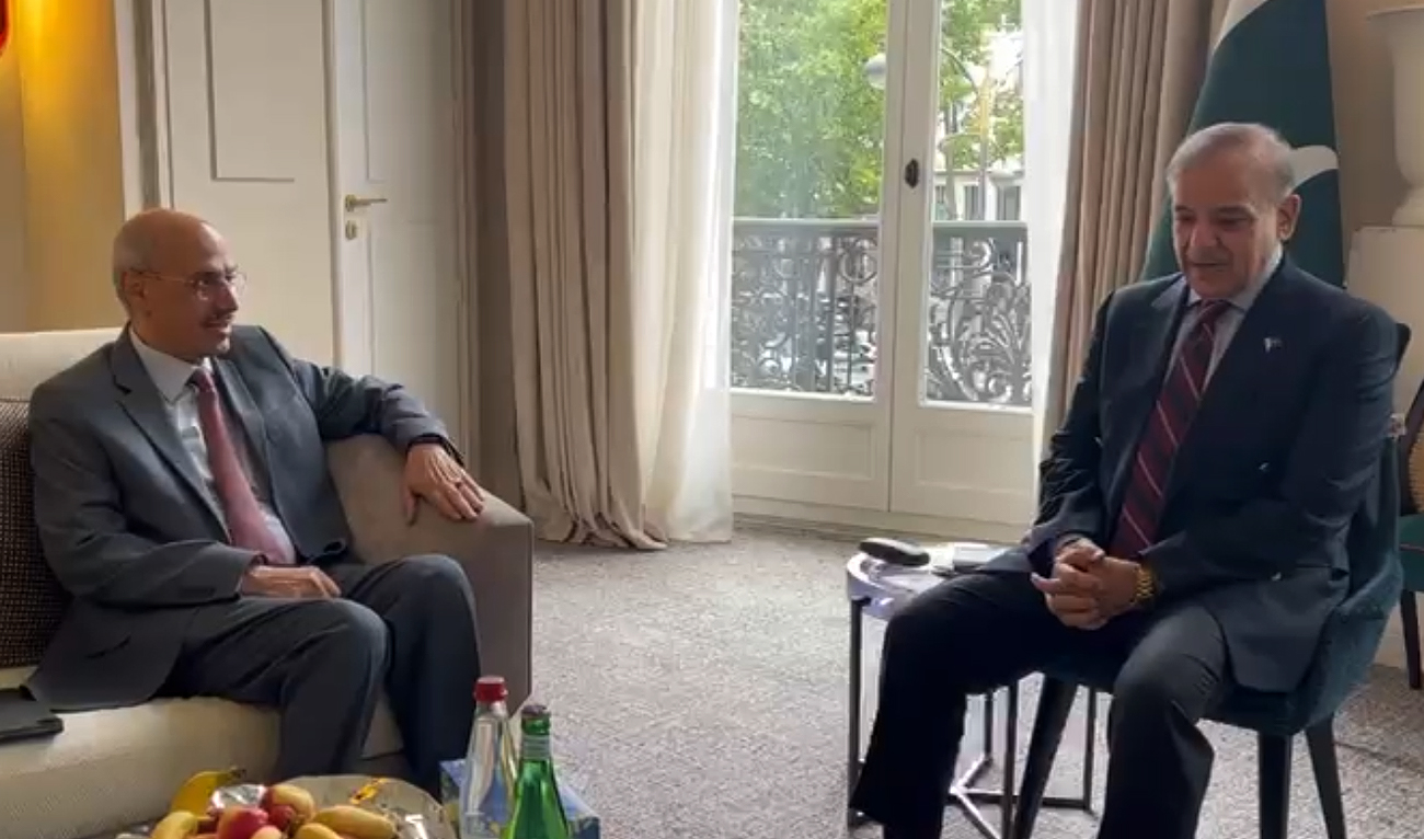 Pakistan Prime Minister Shehbaz Sharif (right) meets Islamic Development Bank (IsDB) President Dr. Muhammad Al Jasser (left) at the sidelines of the New Global Financial Pact summit in Paris on June 23, 2023. (Twitter/PakPMO)