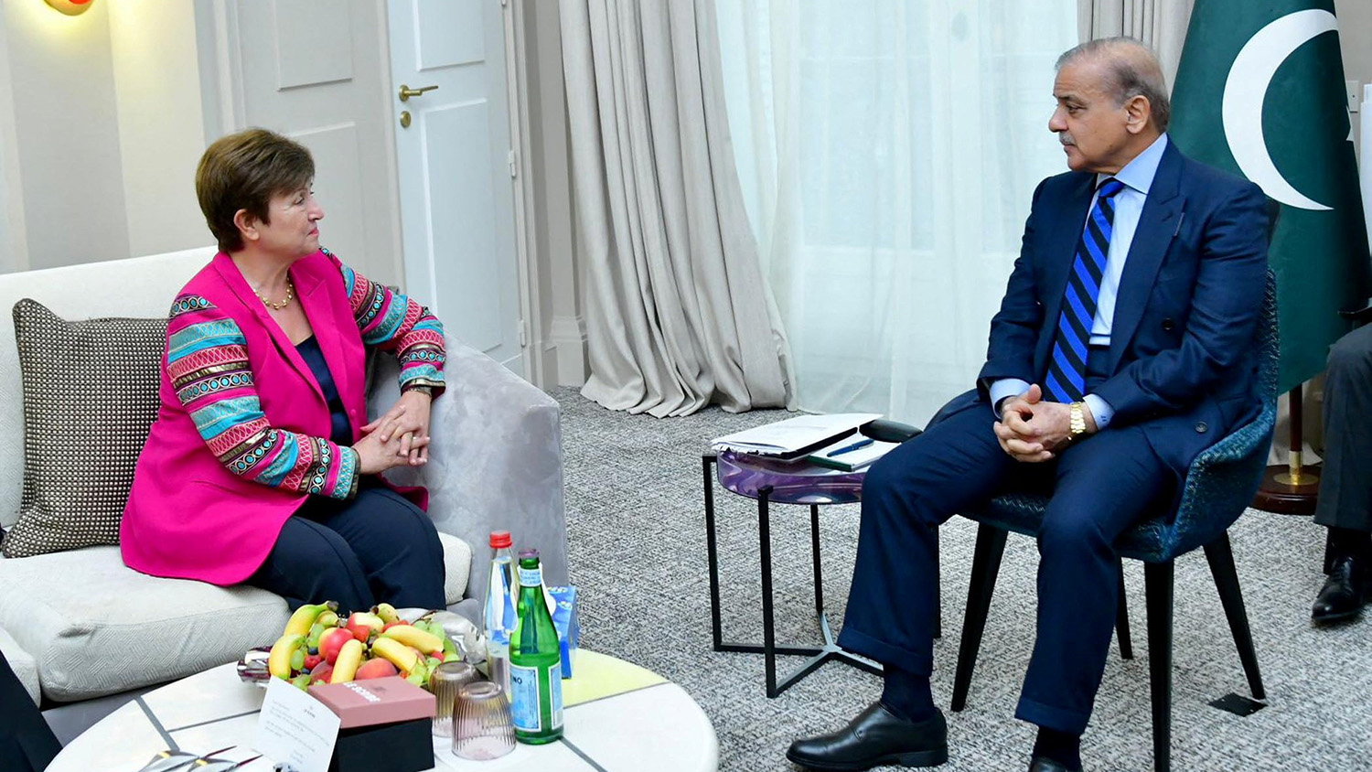 Pakistan Prime Minister Shehbaz Sharif meets with managing director of the International Monetary Fund (IMF), Kristalina Georgieva, in Paris, France on June 22, 2023. (PID)