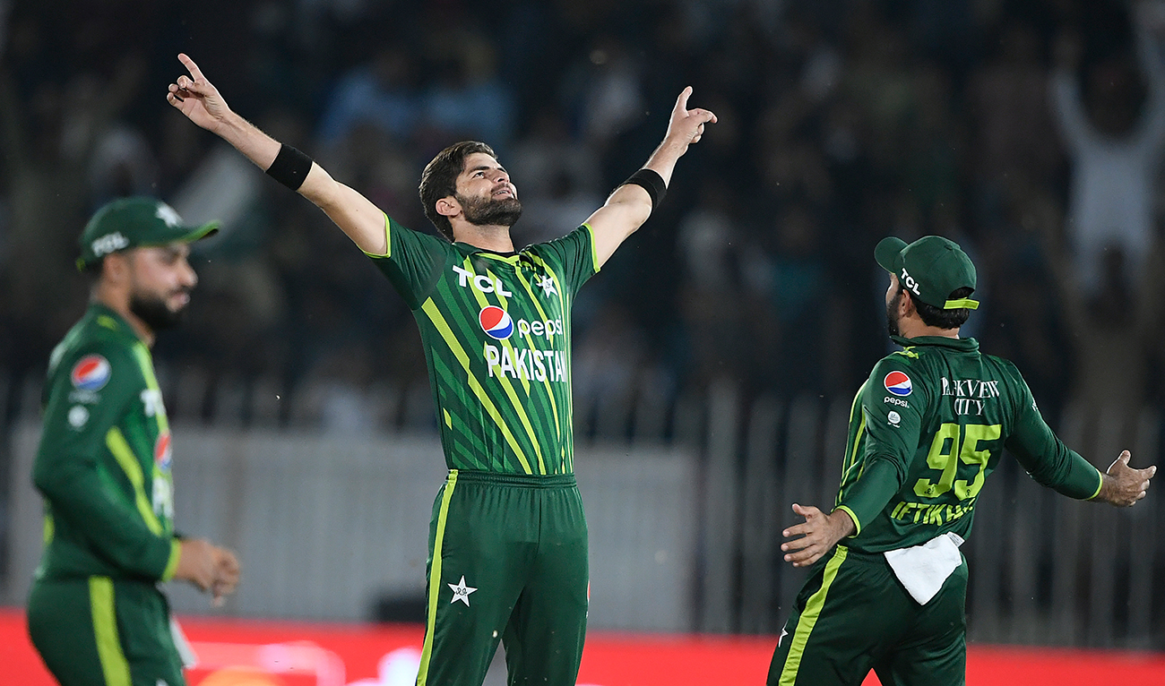 Pakistan's Shaheen Shah Afridi (C) celebrates after taking the wicket of New Zealand's captain Tom Latham (not pictured) during the fifth and final Twenty20 international cricket match between Pakistan and New Zealand at the Rawalpindi Cricket Stadium in Rawalpindi, on April 24, 2023. (AFP/File)
