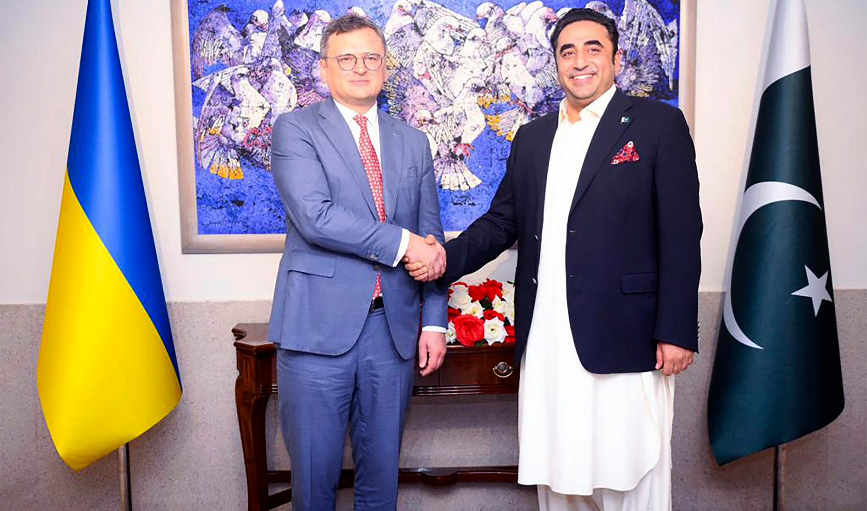 In this handout photo released by Pakistan Foreign Ministry Press Service, Pakistan's Foreign Minister Bilawal Bhutto Zardari, right, shakes hands with Ukraine's Foreign Minister Dmytro Kuleba in Islamabad, Pakistan, on July 20, 2023. (AP)