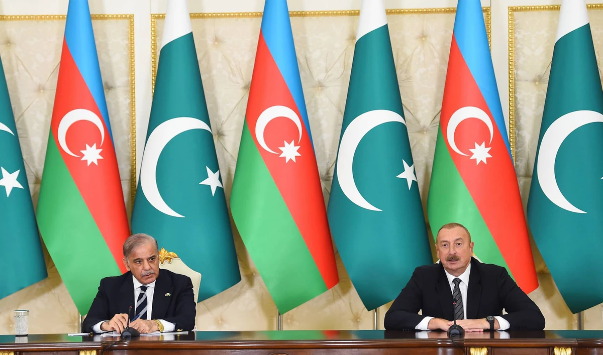 Pakistan Prime Minister Shehbaz Sharif (left) meets President of the Republic of Azerbaijan Ilham Aliyev inn Baku, Azerbaijan, on June 15, 2023. (President Office of Azerbaijan/File)