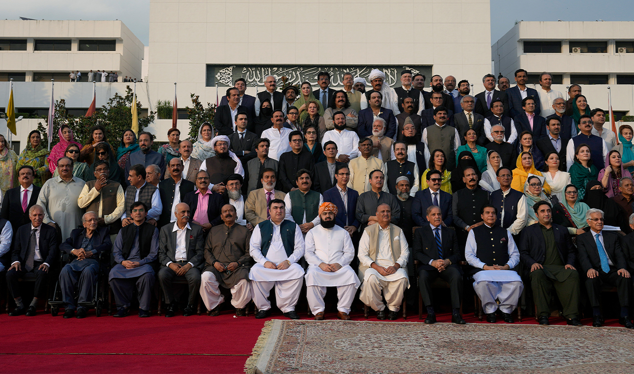 Pakistan's Prime Minister Shehbaz Sharif in a group photo with the members of the National Assembly in Islamabad, Pakistan August 9, 2023. (REUTERS)